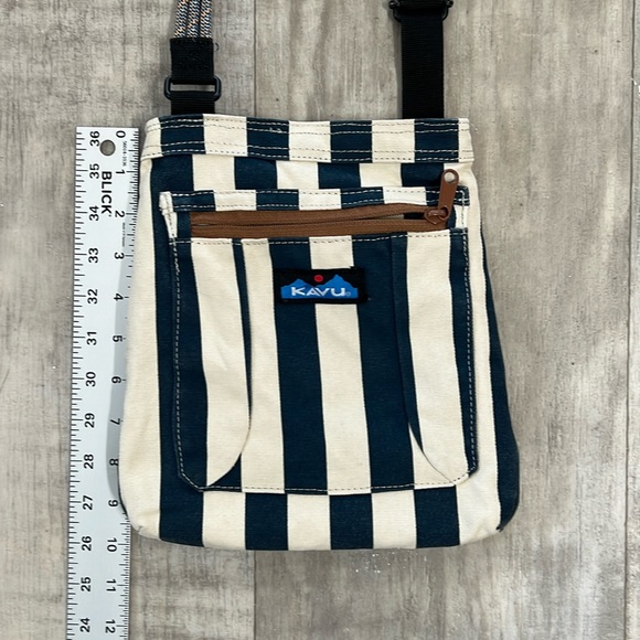 KAVU crossbody bag - Picture 2 of 7